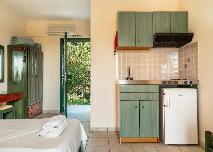 Anemona C * Katelios